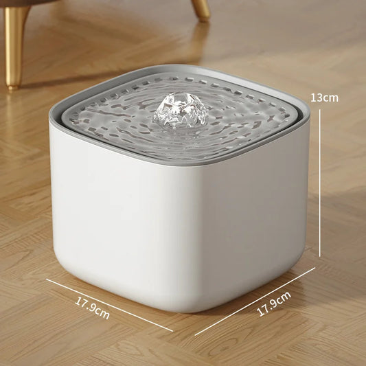 Distributeur automatique d'eau pour chat