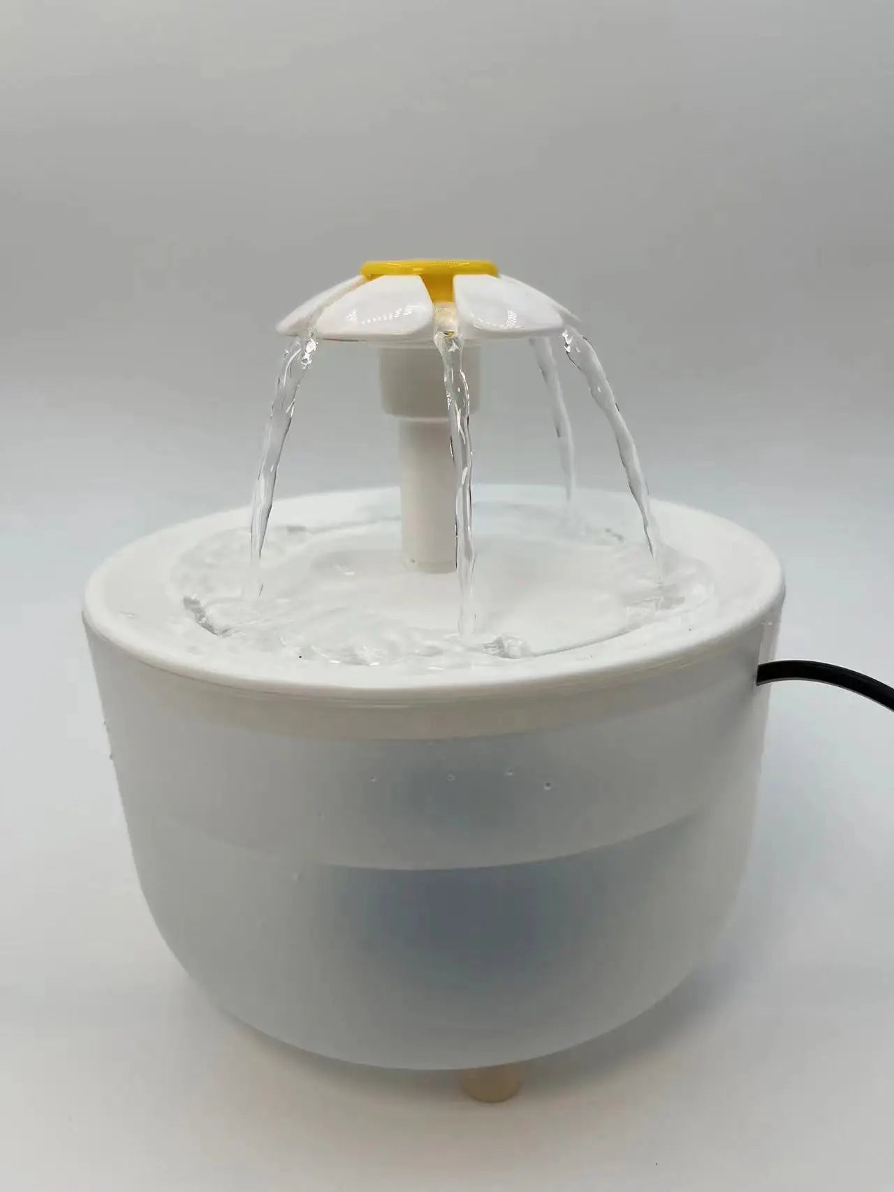 Fontaine à eau automatique pour chat